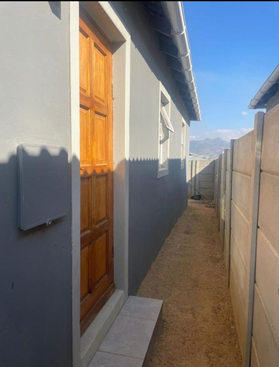 3 Bedroom Property for Sale in Dalvale Western Cape